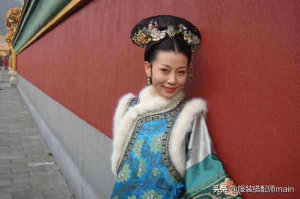 《甄嬛傳》演溫太醫成名，22年中戲教齡，搭檔學生演夫妻毫無壓力