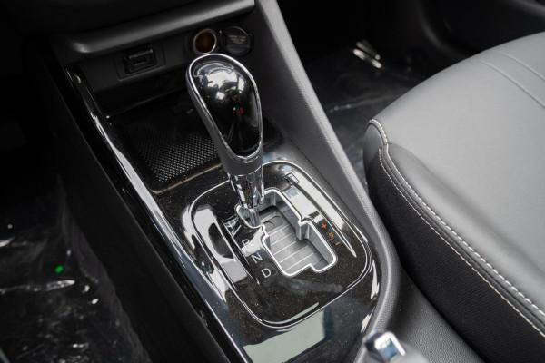 百公里油耗6&period;2升，搭載1&period;5L&plus;5DCT，賣6&period;79萬，長安悅翔表現如何？