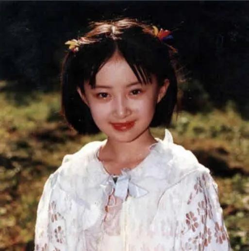 做人乾淨不濫情，不傍富豪，潔身自好，這5位女演員堪稱“清流”