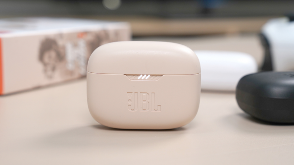 顏值新寵 JBL TUNE 130NC TWS真無線降噪耳機首發評測