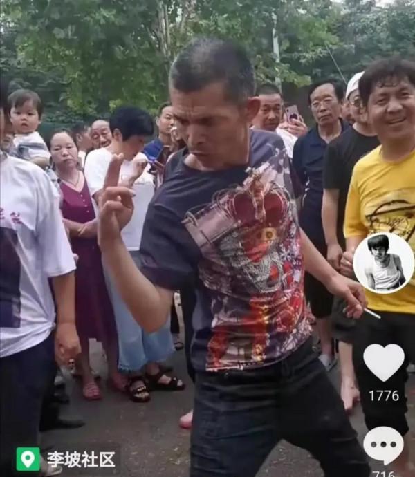 劉東立，從河南舞神淪落為網路笑話，成也尬舞，敗也尬舞