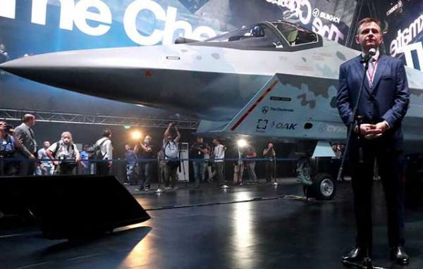 各種新鮮角度看個夠，俄羅斯輕型五代機又出一波高畫質圖，太帥了