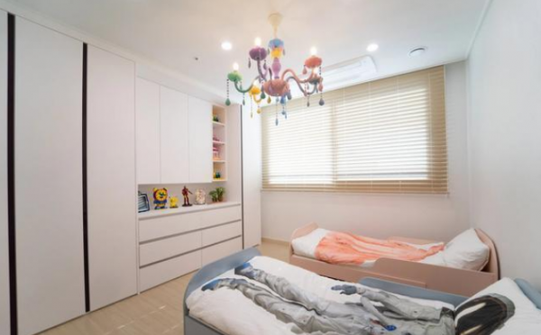 傢俱舊了不用丟,學習她家老房翻新,不用花錢就把家換了個樣 傢俱舊了不用丟,學習她家老房翻新,不用花錢就把家換了個樣