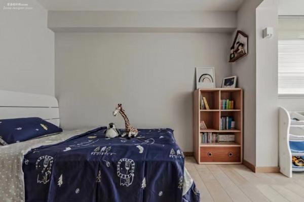 北京夫婦堅持去客廳化佈置，全屋書香雅韻美不勝收，堪稱教科書