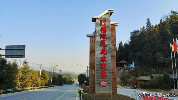 毛主席英明的決策,使我軍從弱到強成長為國家守護神,太了不起了 毛主席英明的決策,使我軍從弱到強成長為國家守護神,太了不起了