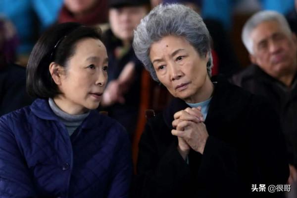 《突圍》中演員的親友團：何琳是呂中的兒媳，耿樂的爺爺是畫家