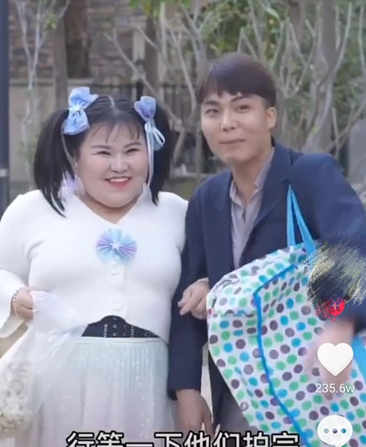 從“超級網紅”到無人問津，表哥覃進展，網際網路4年經歷了什麼