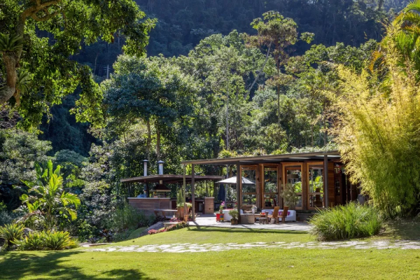 等有錢了,回家鄉,蓋一個有歸屬感的房子 等有錢了,回家鄉,蓋一個有歸屬感的房子