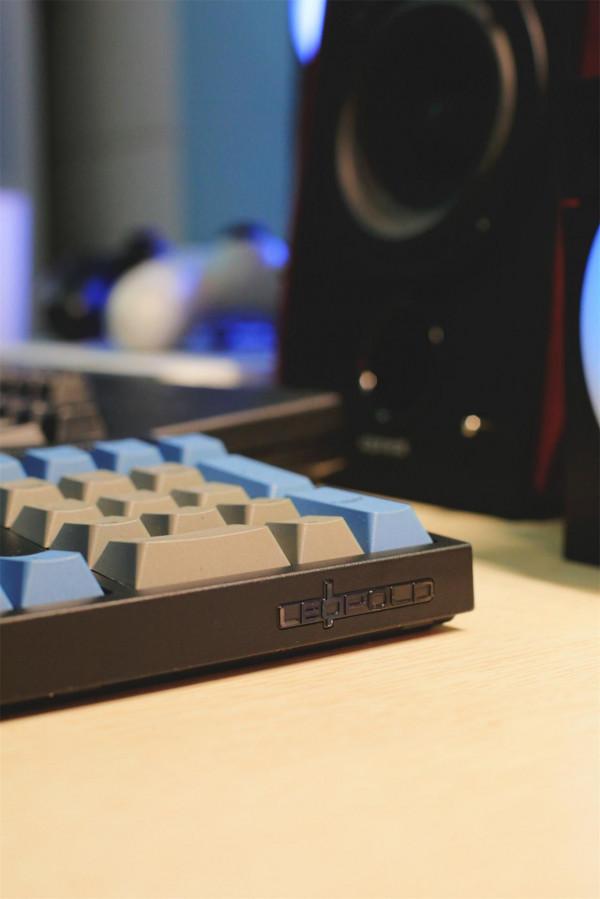 大L無線來了,鋼板走了 Leopold NP900R BT藍芽雙模機械鍵盤 大L無線來了,鋼板走了 Leopold NP900R BT藍芽雙模機械鍵盤