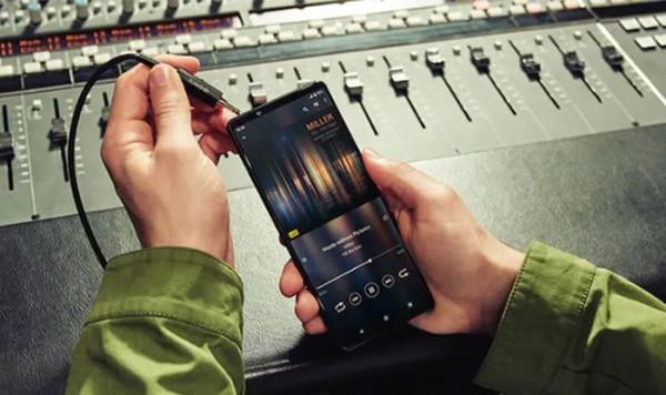 日本的電動車夢，埋沒在10年前的一場地震中