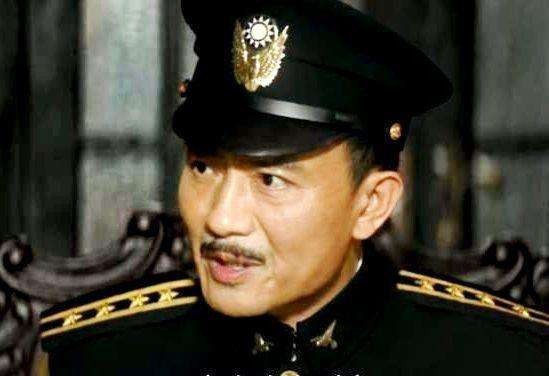 1949年國民黨運輸銀元的飛機墜落湘西，附近的村民和土匪沸騰了