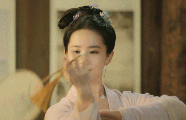 眉形多重要？畫對了楊冪純欲倪妮嫵媚，畫不對，劉亦菲變蠟筆小新