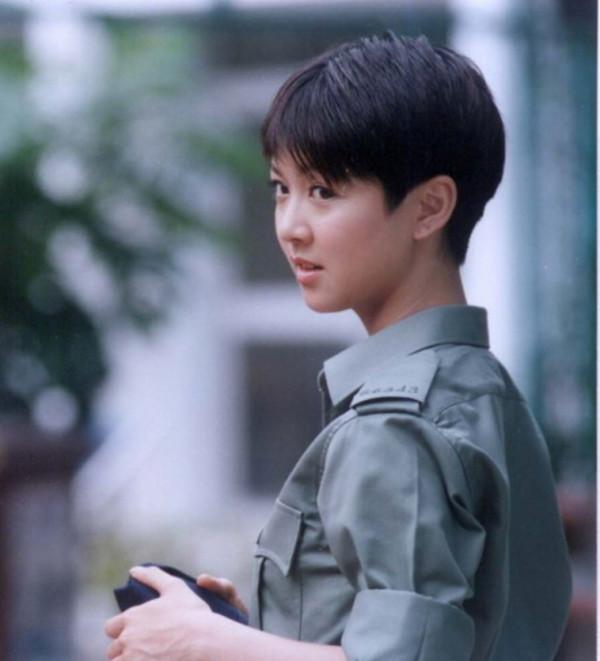 不穿華服,不化濃妝,TVB“警花”們或英氣或高冷,個個是經典 不穿華服,不化濃妝,TVB“警花”們或英氣或高冷,個個是經典