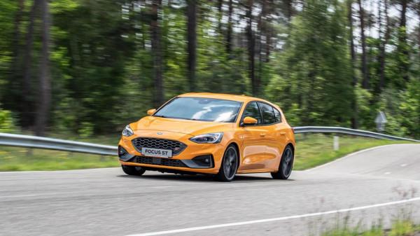 2.3T+6速手動 280馬力!海外試駕福克斯ST 2.3T+6速手動 280馬力!海外試駕福克斯ST