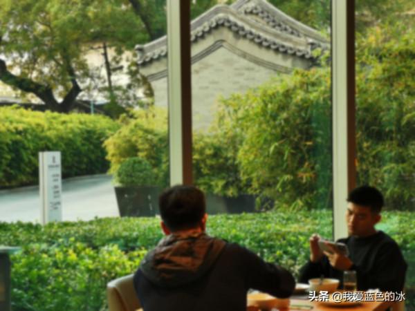 在北京入住第二家酒店自助餐廳裡的早餐