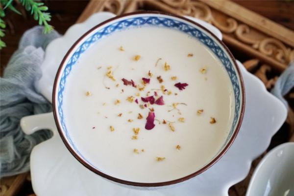 小雪過後，女人有條件多喝“花生酪”，天冷了堅持喝，舒坦過冬天