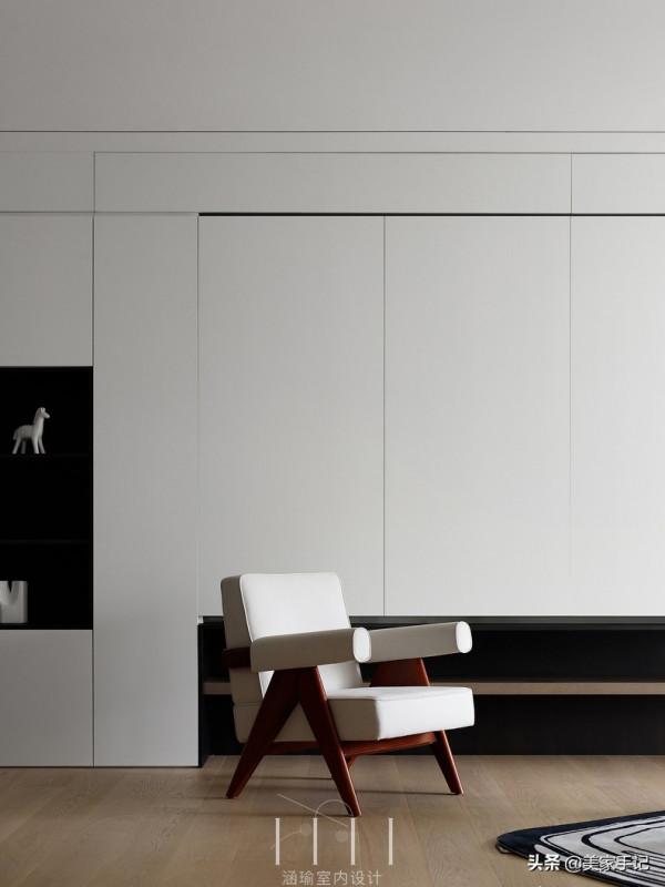 一進她家才知道，什麼叫美觀與實用並存，優雅與浪漫兼具，太美了