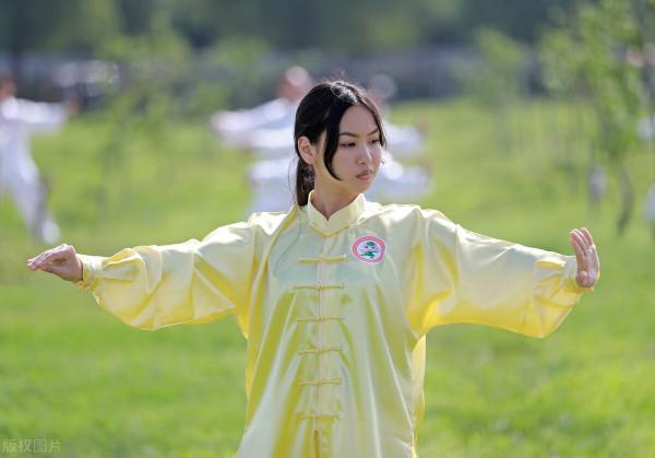 原來《太極拳譜》真傳練法的凌替與隱晦,始於郝為真的練拳三境界 原來《太極拳譜》真傳練法的凌替與隱晦,始於郝為真的練拳三境界