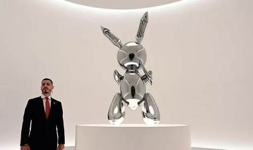 瘋了！一隻不鏽鋼兔子拍出6.3億的天價！網友：俗氣、譁眾取寵
