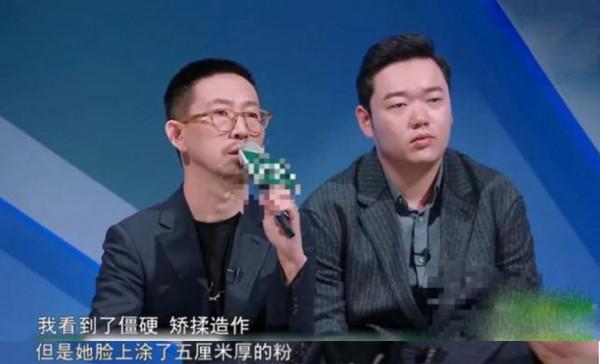 21歲爆紅後走出國門，假唱風波後跌落神壇，薩頂頂到底經歷了什麼