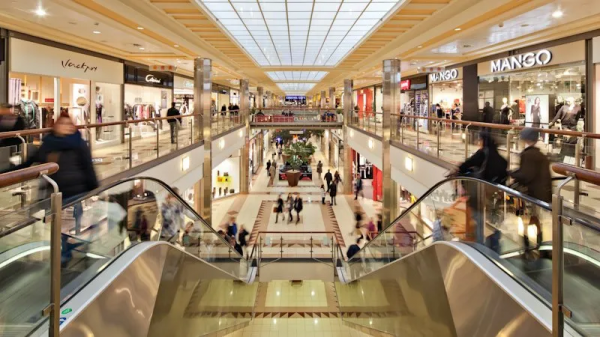 眯眯眼與不自信:論西方文化征服 眯眯眼與不自信:論西方文化征服