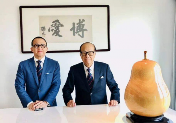 馬化騰錯賣特斯拉少賺3千億,李澤楷曾錯賣騰訊,更賺少了1.4萬億 馬化騰錯賣特斯拉少賺3千億,李澤楷曾錯賣騰訊,更賺少了1.4萬億