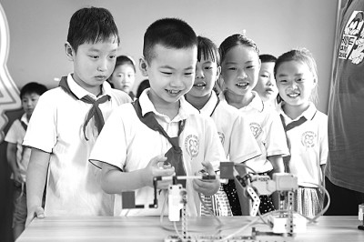 新學期,這些重大主題如何融入思政課 新學期,這些重大主題如何融入思政課