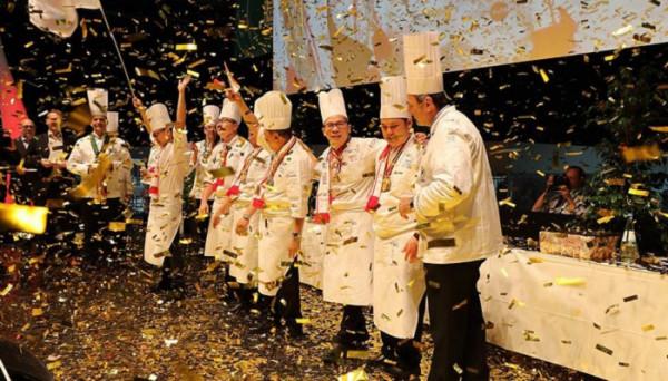 不一樣的視角，不一樣的風景：歐美人如何看待新加坡美食？