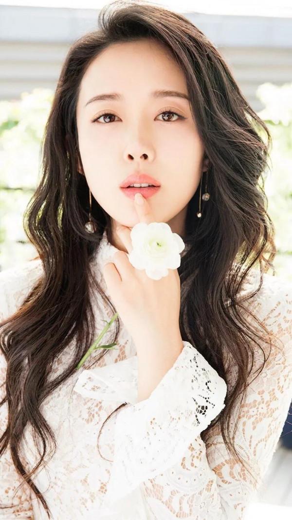 顏丹晨高畫質桌布