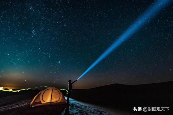 來新疆撿石頭要去這幾個地方