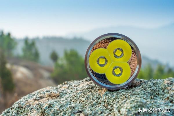 這款三眼小鋼炮竟有18000流明——Lumintop雷明兔GT3手電