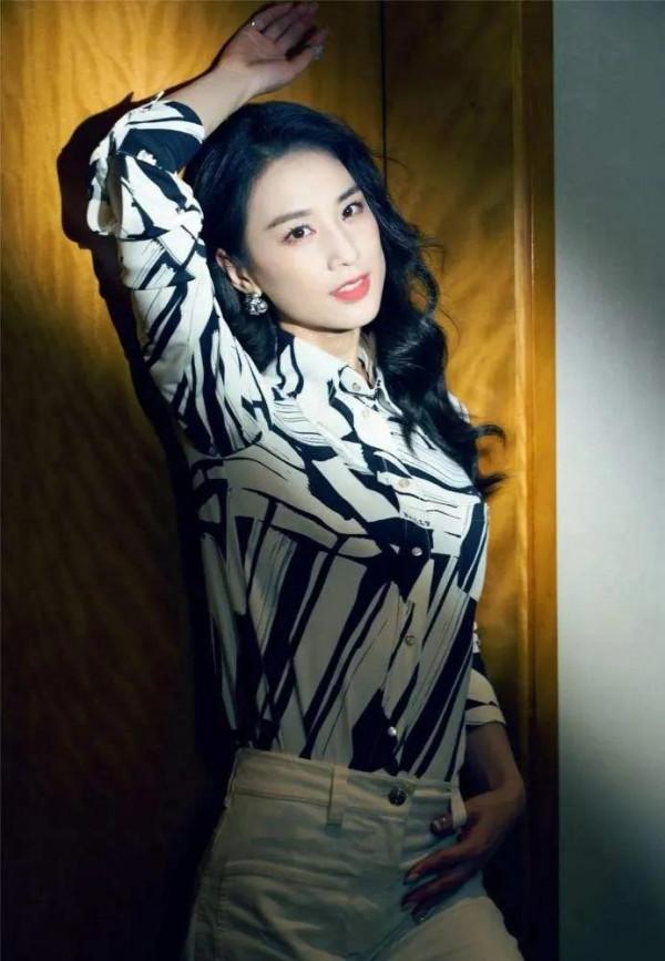 治癒系女神:黃聖依 治癒系女神:黃聖依