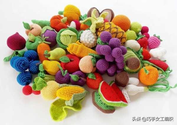 用零線就把蔬菜水果鉤得如此逼真，比新鮮的還要美