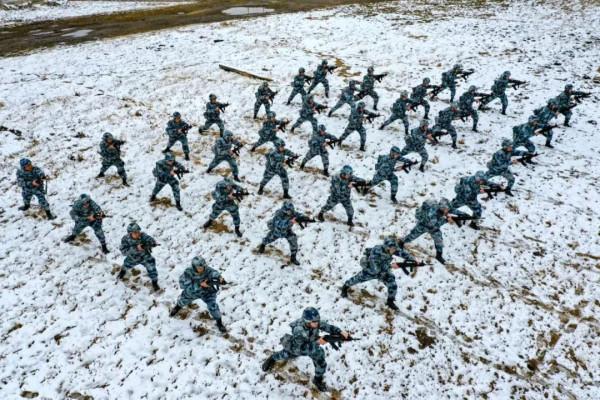 風雪大練兵！帶你直擊超燃演兵場
