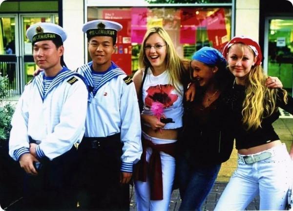 不朽的功勳！海軍首艘3萬噸鉅艦，吹響中國海軍遠航的號角