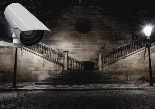 史詩級漏洞：知道電話號碼就能監控你，有史以來最高明的監聽威脅