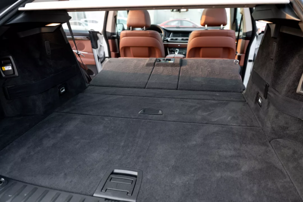 出於5系卻高於5系，二手528i GT深藏不露