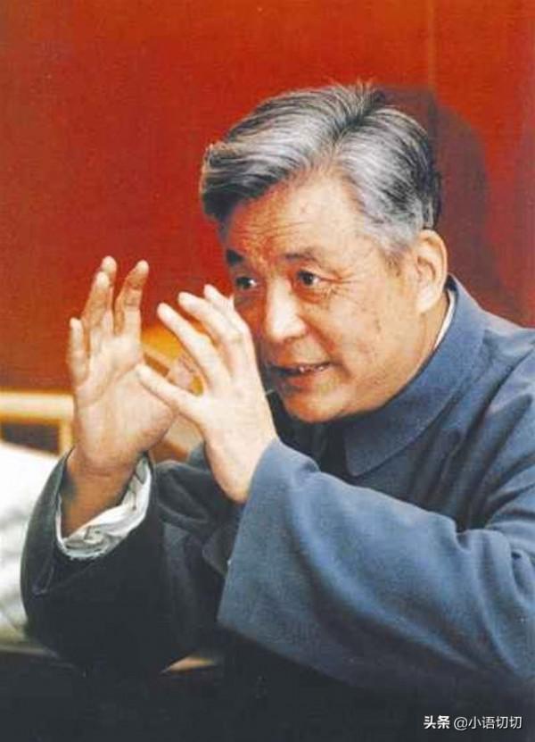 我國為什麼能在“一窮二白”的艱苦條件下創造“兩彈一星”的奇蹟