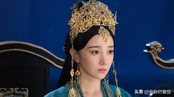 那些風頭蓋過女主的美女配角，各有各的風情，觀眾紛紛被“征服”