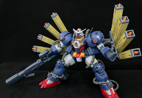 炮裝AGE勇將型高達模型