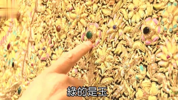 香港演員賣3億豪宅,馬桶20W、花瓶60W,卻帶家人住進小房子 香港演員賣3億豪宅,馬桶20W、花瓶60W,卻帶家人住進小房子