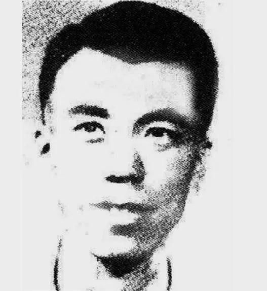 志願軍“叛徒”張文榮:美軍派他收集情報,跳傘時把手雷扔進機艙 志願軍“叛徒”張文榮:美軍派他收集情報,跳傘時把手雷扔進機艙