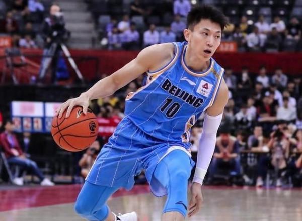 廢柴變寶！京滬大戰豪砍24+10，沉淪4個賽季的劉曉宇終迎來爆發