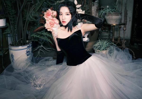 2021最美百大面孔，中國面孔僅6張，迪麗熱巴58