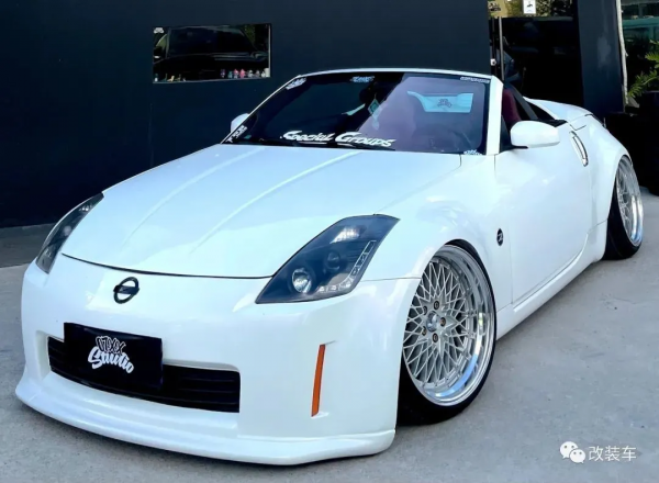 稀有的敞篷日產350Z變身伏地魔,這不是";淑女";是";辣妹"; 稀有的敞篷日產350Z變身伏地魔,這不是";淑女";是";辣妹";