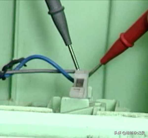 雙桶半自動洗衣機脫水桶無力和脫水桶有振動聲檢修