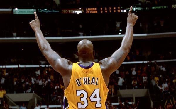 大本進入名人堂沒問題，但傳說能防住奧尼爾是真的嘛？看資料吧