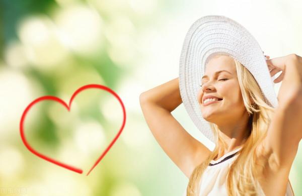 此時陽光正暖,中老年朋友經常出門曬太陽,或有七大好處 此時陽光正暖,中老年朋友經常出門曬太陽,或有七大好處