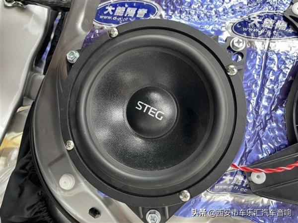 豐田亞洲龍音響改裝史泰格SE650C兩分頻 整套系統無損安裝,效果佳 豐田亞洲龍音響改裝史泰格SE650C兩分頻 整套系統無損安裝,效果佳