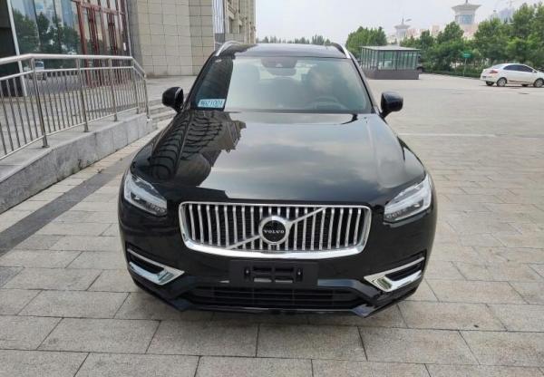 厚道卻被冷落的豪車!沃爾沃XC90一口氣跌12.89萬,值得買麼? 厚道卻被冷落的豪車!沃爾沃XC90一口氣跌12.89萬,值得買麼?